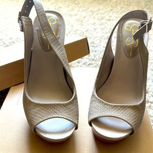 Jessica Simpson toeless heals. Tan. Size 8. Perfect for summer.